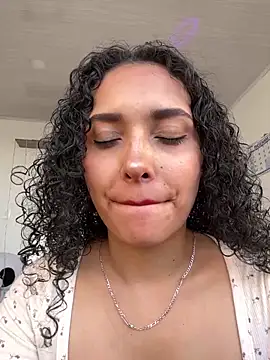 Lucy Marin online show from December 11, 2024, 9:34 pm