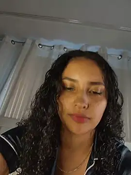 Snapshot of Lucy_Marin chatting on June 5, 2026, 6:57 pm Lucy Marin online show from June 5, 2026, 6:57 pm
