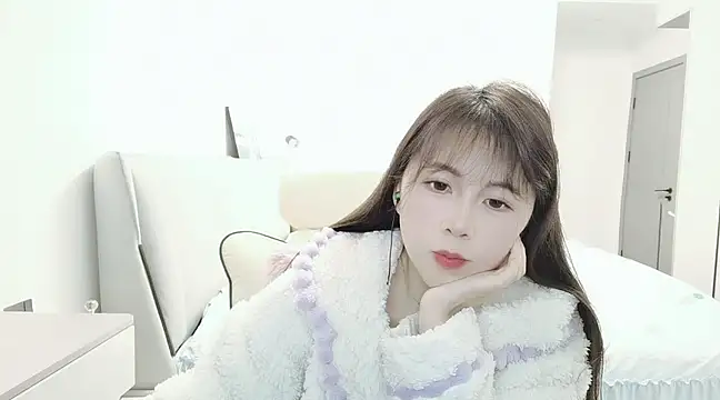 Snapshot of Sunset_glow chatting on March 11, 2025, 2:18 pm Sunset glow online show from March 11, 2025, 2:18 pm