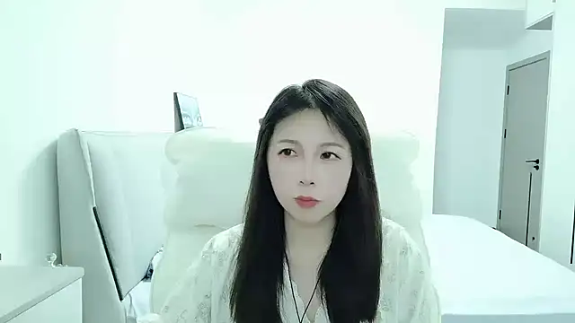 Snapshot of Sunset_glow chatting on September 19, 2025, 6:30 pm Sunset glow online show from September 19, 2025, 6:30 pm