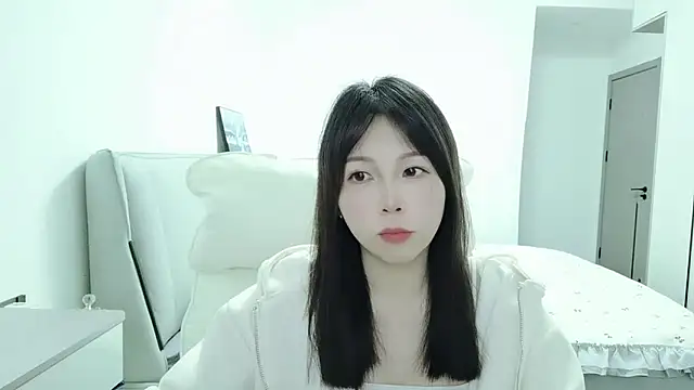 Snapshot of Sunset_glow chatting on October 21, 2025, 8:37 am Sunset glow online show from October 21, 2025, 8:37 am