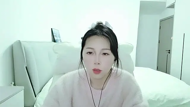 Snapshot of Sunset_glow chatting on November 28, 2025, 3:04 pm Sunset glow online show from November 28, 2025, 3:04 pm