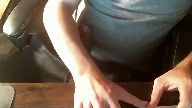 Snapshot of kong_smurfette chatting on December 18, 2024, 11:56 am kong smurfette online show from December 18, 2024, 11:56 am