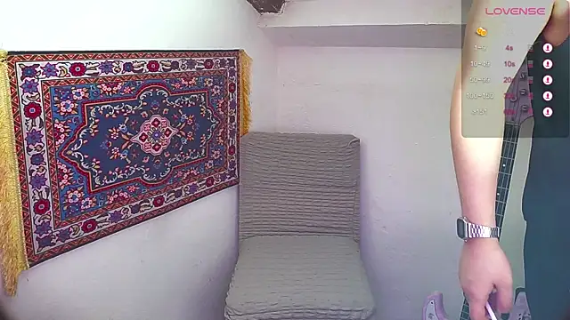 Snapshot of sademobeer chatting on March 8, 2025, 9:40 pm sademobeer online show from March 8, 2025, 9:40 pm