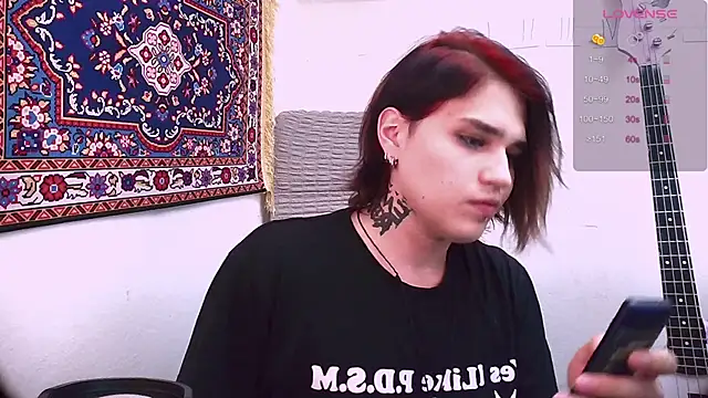 Snapshot of sademobeer chatting on March 14, 2025, 11:43 pm sademobeer online show from March 14, 2025, 11:43 pm