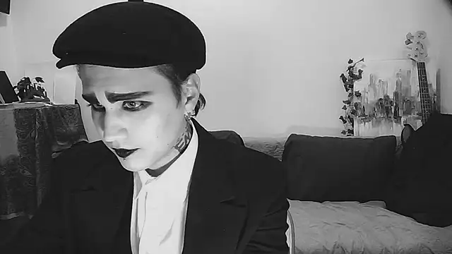 Snapshot of sademobeer chatting on September 29, 2025, 2:27 am sademobeer online show from September 29, 2025, 2:27 am