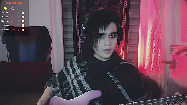 Snapshot of sademobeer chatting on October 12, 2025, 4:11 am sademobeer online show from October 12, 2025, 4:11 am