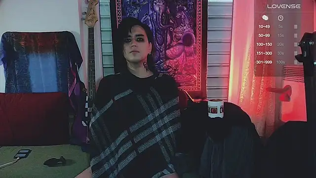 Snapshot of sademobeer chatting on November 18, 2025, 8:19 am sademobeer online show from November 18, 2025, 8:19 am