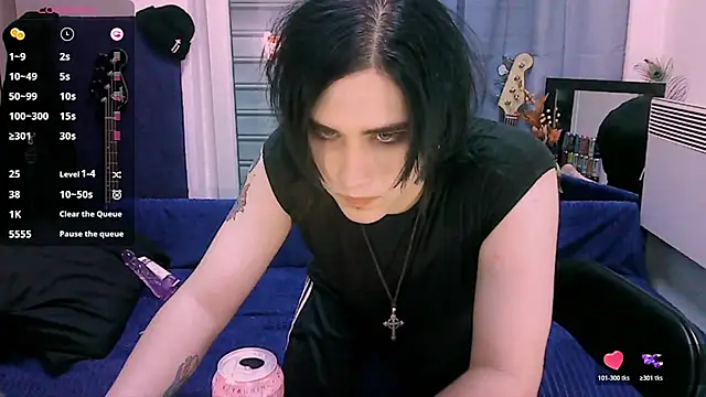 Snapshot of sademobeer chatting on May 31, 2026, 8:32 pm sademobeer online show from May 31, 2026, 8:32 pm