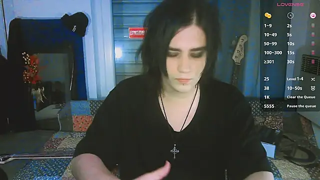 Snapshot of sademobeer chatting on June 14, 2026, 11:51 pm sademobeer online show from June 14, 2026, 11:51 pm