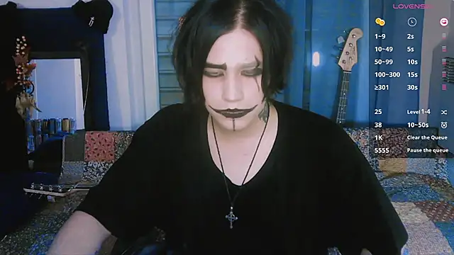 Snapshot of sademobeer chatting on June 16, 2026, 10:23 pm sademobeer online show from June 16, 2026, 10:23 pm