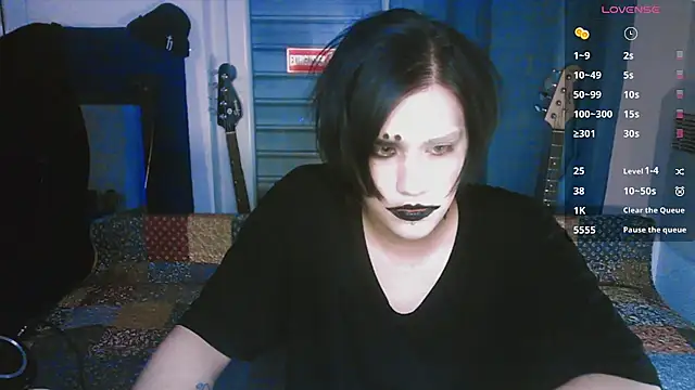 Snapshot of sademobeer chatting on June 19, 2026, 2:38 am sademobeer online show from June 19, 2026, 2:38 am