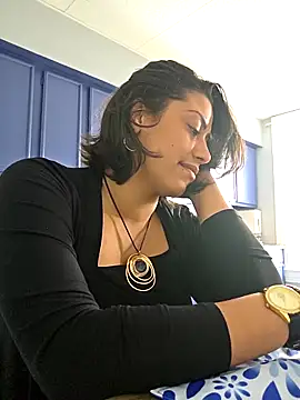 Snapshot of Nikkierosee chatting on September 15, 2025, 4:51 pm Nikkierosee online show from September 15, 2025, 4:51 pm