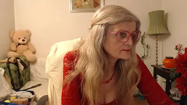 Snapshot of BlairFort chatting on November 14, 2025, 4:28 pm BlairFort online show from November 14, 2025, 4:28 pm