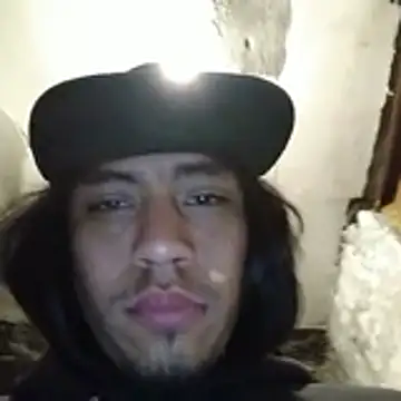 Snapshot of AlexAlejandro13 chatting on January 31, 2026, 7:23 pm AlexAlejandro13 online show from January 31, 2026, 7:23 pm