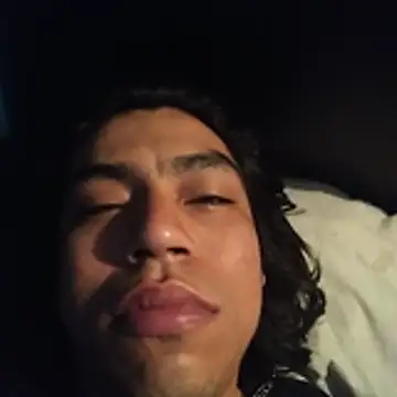 Snapshot of AlexAlejandro13 chatting on February 13, 2026, 12:23 pm AlexAlejandro13 online show from February 13, 2026, 12:23 pm