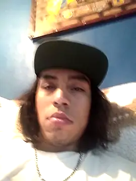 Snapshot of AlexAlejandro13 chatting on February 20, 2026, 5:35 pm AlexAlejandro13 online show from February 20, 2026, 5:35 pm