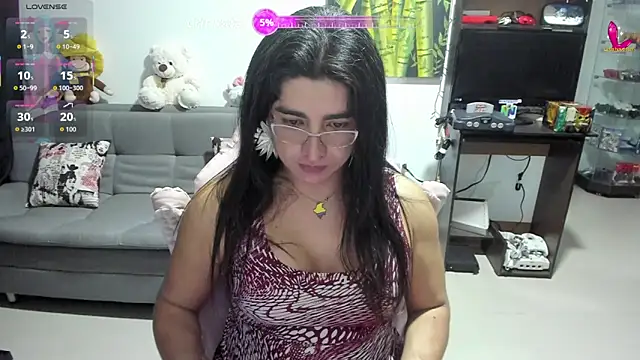 Khalifa Gold online show from April 10, 2026, 3:45 am