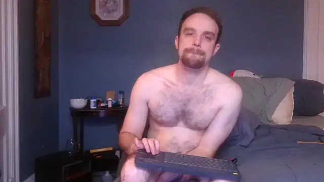 hpluvsplata online show from March 17, 2025, 4:33 pm