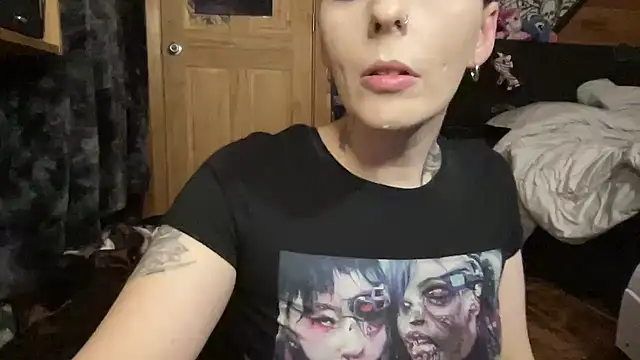 TeenyDoll online show from May 16, 2026, 2:52 am