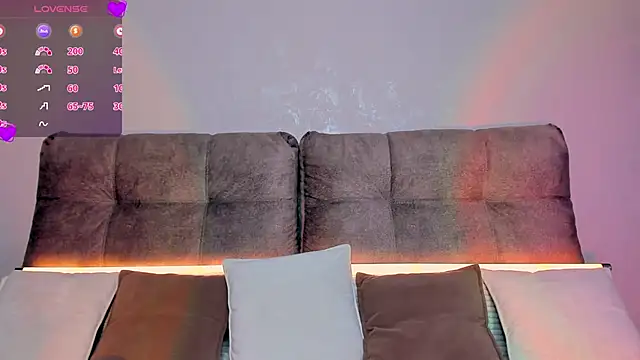 AriellaTesk online show from March 5, 2025, 4:24 am