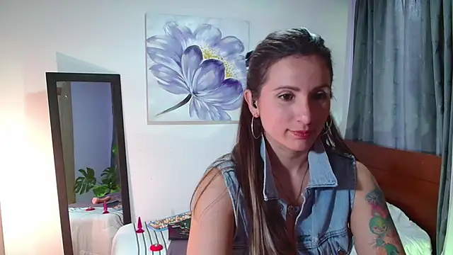 Snapshot of vanessabrown_ chatting on February 11, 2025, 7:38 pm vanessabrown online show from February 11, 2025, 7:38 pm