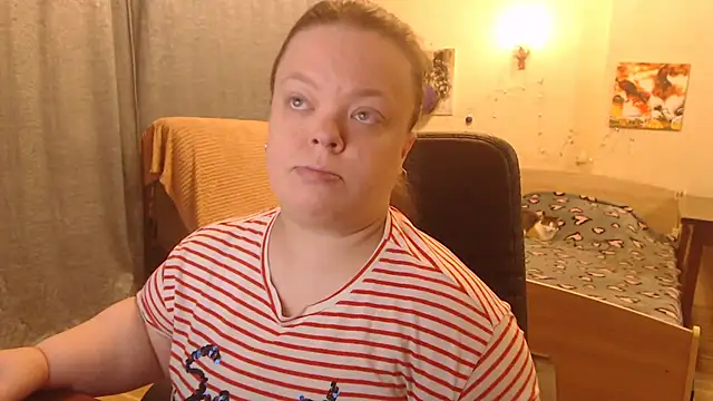 Snapshot of Janiffer_MiMi chatting on January 14, 2025, 7:32 pm Janiffer MiMi online show from January 14, 2025, 7:32 pm