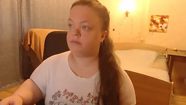 Snapshot of Janiffer_MiMi chatting on January 26, 2025, 5:23 am Janiffer MiMi online show from January 26, 2025, 5:23 am