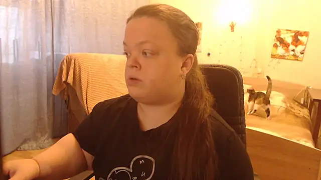 Snapshot of Janiffer_MiMi chatting on January 28, 2025, 5:54 am Janiffer MiMi online show from January 28, 2025, 5:54 am