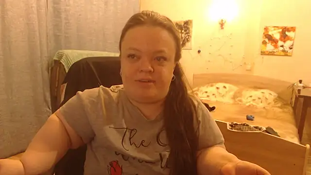 Snapshot of Janiffer_MiMi chatting on March 7, 2025, 8:00 pm Janiffer MiMi online show from March 7, 2025, 8:00 pm