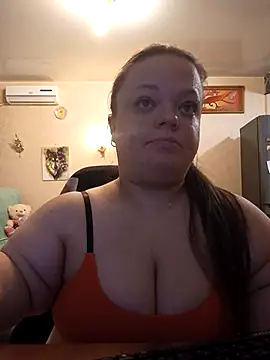 Snapshot of Janiffer_MiMi chatting on March 18, 2025, 7:31 pm Janiffer MiMi online show from March 18, 2025, 7:31 pm