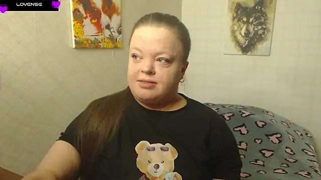 Snapshot of Janiffer_MiMi chatting on September 22, 2025, 4:20 pm Janiffer MiMi online show from September 22, 2025, 4:20 pm