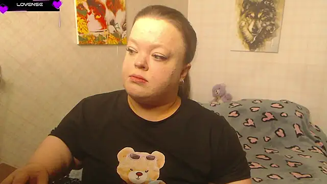 Snapshot of Janiffer_MiMi chatting on October 19, 2025, 3:56 pm Janiffer MiMi online show from October 19, 2025, 3:56 pm