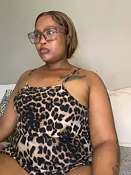 Snapshot of BADFATASS85 chatting on February 11, 2026, 9:47 am BADFATASS85 online show from February 11, 2026, 9:47 am