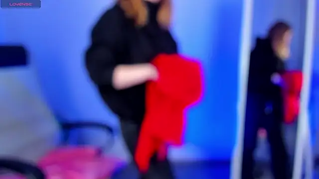 Vivian cutie online show from January 13, 2025, 10:36 am