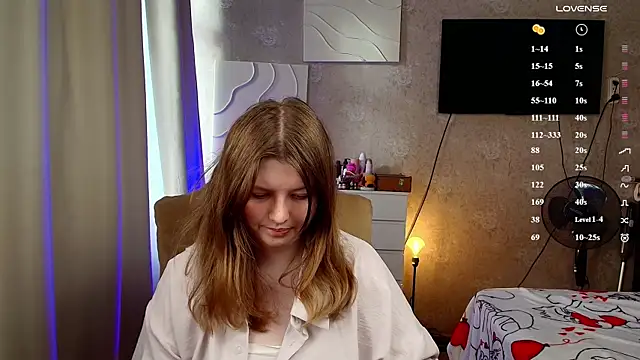 Snapshot of Vivian_cutie chatting on May 7, 2026, 3:39 pm Vivian cutie online show from May 7, 2026, 3:39 pm