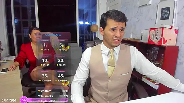 Snapshot of IreneAndGeorge chatting on March 13, 2025, 11:59 pm IreneAndGeorge online show from March 13, 2025, 11:59 pm