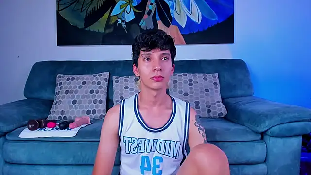 JacoboSwam online show from December 4, 2024, 10:08 pm