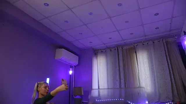 Snapshot of mandypeas chatting on December 18, 2024, 7:47 am mandypeas online show from December 18, 2024, 7:47 am