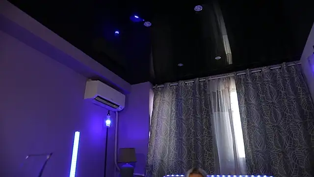 Snapshot of mandypeas chatting on September 19, 2025, 6:37 am mandypeas online show from September 19, 2025, 6:37 am