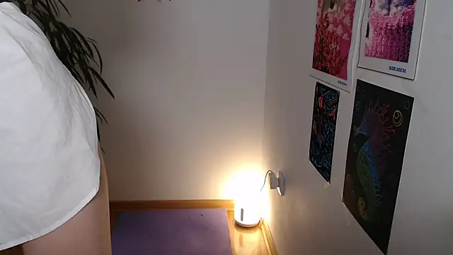 Michelle Melnss online show from December 7, 2024, 7:27 am