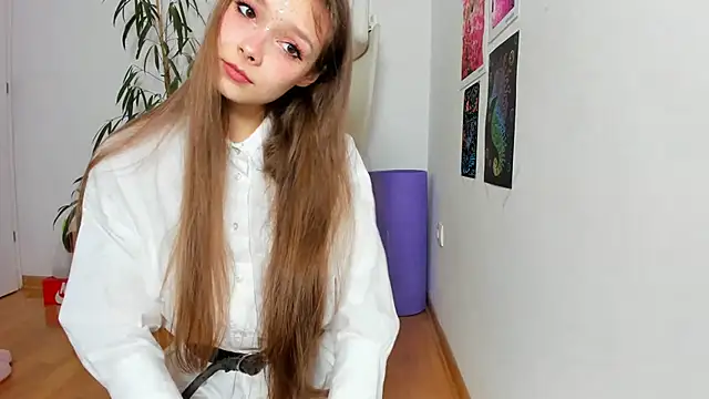 Michelle Melnss online show from March 2, 2025, 10:48 pm