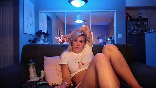 Lexi Shocker online show from September 10, 2025, 6:24 am