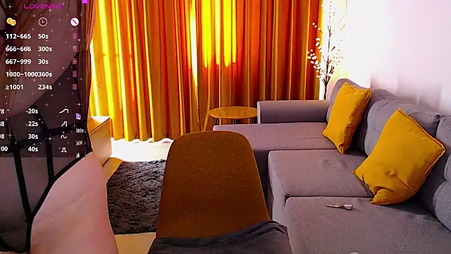  Mia Adams online show from January 23, 2025, 12:30 pm