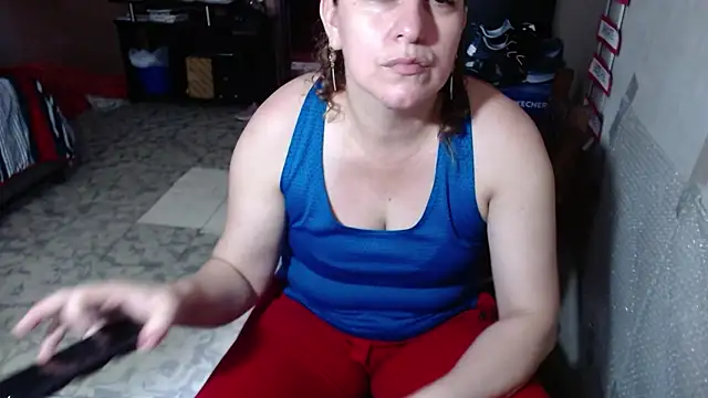 Barbiegomez online show from April 15, 2026, 5:31 pm