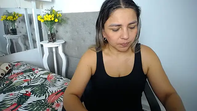cum bigass online show from July 23, 2026, 12:14 pm
