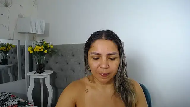 cum bigass online show from July 24, 2026, 12:14 pm