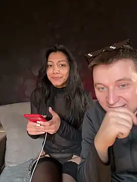 Snapshot of Kiscsillagg chatting on February 1, 2025, 2:45 pm Kiscsillagg online show from February 1, 2025, 2:45 pm