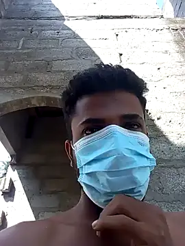 Snapshot of _Cute_ariana_ chatting on January 13, 2025, 5:01 am Cute ariana online show from January 13, 2025, 5:01 am