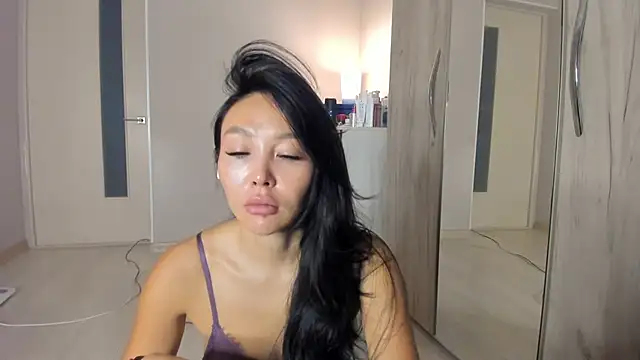keiko hot online show from July 27, 2026, 3:02 am